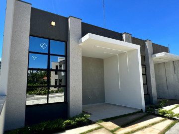 Casa em Condomínio